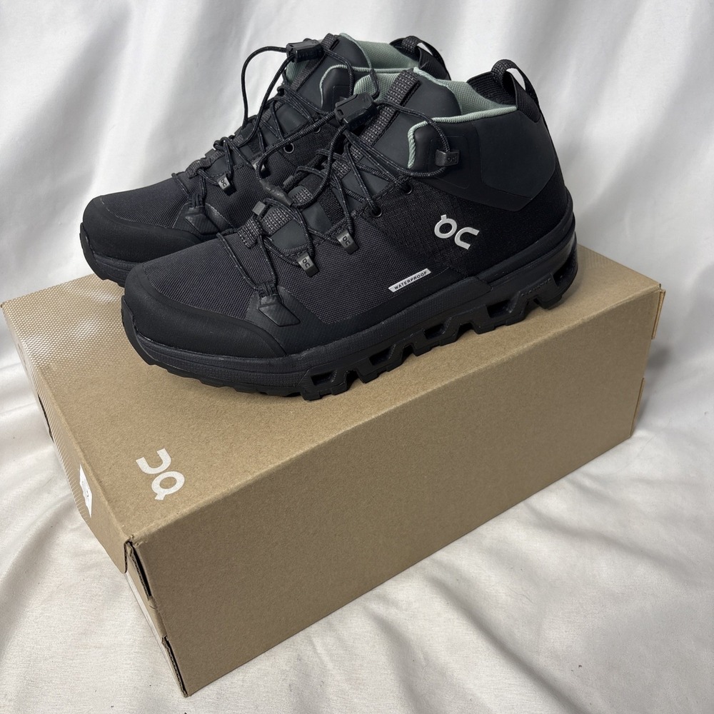 On Running Women's Cloudtrax Size 5 Black‎ Waterproof Hiking Shoes New In Box